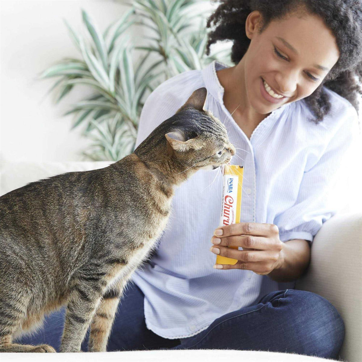 Tuna Seafood Cat Treats L902942